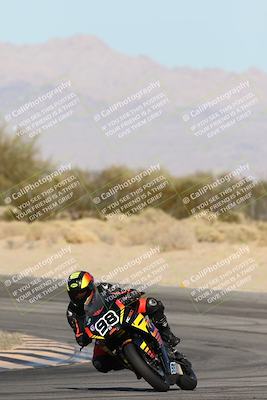 media/Dec-07-2025-CVMA (Sun) [[3e7d2de5dc]]/Race 9-Formula UL Shootout/